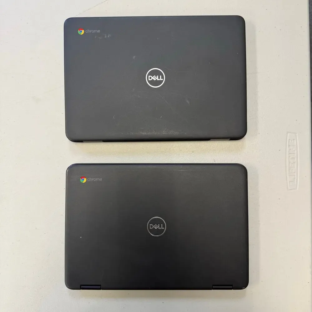 LOT OF 2 - DELL CHROMEBOOK (1) LOCKED WITH FUSD (1) UNLOCKED HYBRID NO CABLE